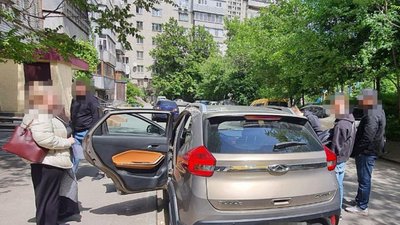 підозрювані, шахрайство, банк
