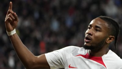 Форвард збірної Франції Нкунку травмувався за 4 дні до старту і пропустить ЧС-2022 з футболу