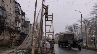 Військові, ЗСУ, сітки від дронів