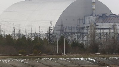 Диверсанти намагалися вчинити теракт на Чорнобильській АЕС. Триває бій біля Прип'яті