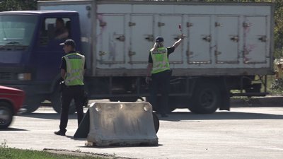 На виїзді з Харкова фура наїхала на патрульного