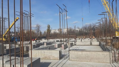 У Вінниці триває будівництво протирадіаційних укриттів У Вінниці триває будівництво протирадіаційних укриттів