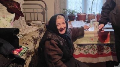 Пожалілася на сина: на Волині поліцейські взяли опіку над пенсіонеркою