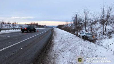 На Полтавщині в ДТП 1 січня постраждала трирічна дитина, зіткнулись два авто