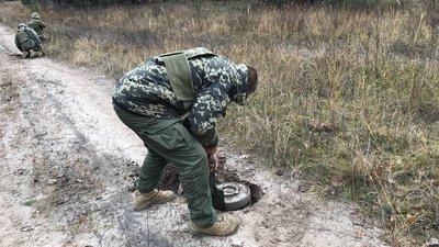 "Себе показати і навчитися в інших": на Полтавщині змагаються військові з різних областей "Себе показати і навчитися в інших": на Полтавщині змагаються військові з різних областей