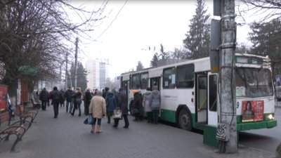 Пенсіонери з сіл не можуть скористатися пільговим проїздом у Луцьку
