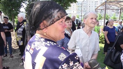 На Смолянському цвинтарі у Житомирі попрощалися із трьома військовими, які загинули на Херсонщині На Смолянському цвинтарі у Житомирі попрощалися із трьома військовими, які загинули на Херсонщині