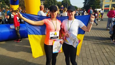 “Шаную воїнів, біжу за Героїв України”. Як відбувався легкоатлетичний забіг у Луцьку “Шаную воїнів, біжу за Героїв України”. Як відбувався легкоатлетичний забіг у Луцьку