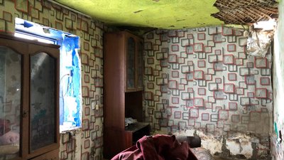 "Був би шифер — ми б вже самі накривали будинки": жителі села на Миколаївщині про потребу в будівельних матеріалах "Був би шифер — ми б вже самі накривали будинки": жителі села на Миколаївщині про потребу в будівельних матеріалах