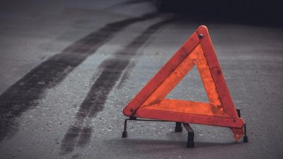 На Прикарпатті водій наїхав на пішохода і втік