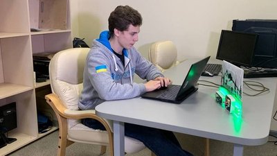 Топ – 5 студентських винаходів 2021 року на Дніпропетровщині Топ – 5 студентських винаходів 2021 року на Дніпропетровщині