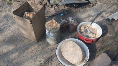 "Це мій спосіб допомогти місту": у Миколаєві волонтери допомагають годувати домашніх та покинутих тварин "Це мій спосіб допомогти місту": у Миколаєві волонтери допомагають годувати домашніх та покинутих тварин