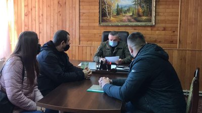На Волині директор лісгоспу не дозволив екологам провести перевірку
