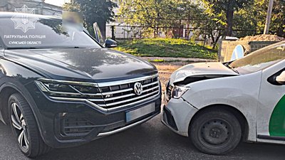 У Сумах сталися три ДТП з потерпілими У Сумах сталися три ДТП з потерпілими