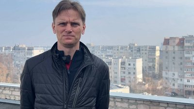У Кременчуці мешканці багатоповерхівки встановили власну електростанцію У Кременчуці мешканці багатоповерхівки встановили власну електростанцію