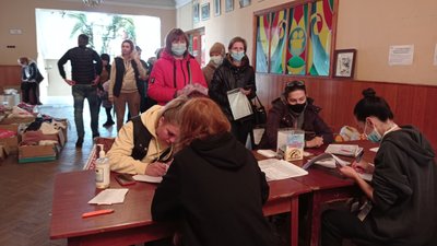 "Раді, що є така допомога": як працюють волонтерські організації у Кременчуці "Раді, що є така допомога": як працюють волонтерські організації у Кременчуці