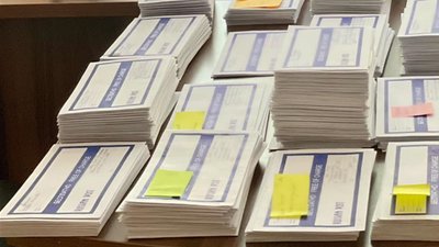 Українські полонені відправили рідним 2102 листа — директор Національного інформбюро розповів про процедуру