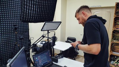 Отримав срібну кнопку YouTube за блог про ІТ-сферу. Євген Андріканич. СУСПІЛЬНЕ | ЛЮДИ Отримав срібну кнопку YouTube за блог про ІТ-сферу. Євген Андріканич. СУСПІЛЬНЕ | ЛЮДИ