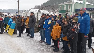 У Кременці підняли олімпійський прапор У Кременці підняли олімпійський прапор