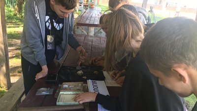 Туристичний зліт учнів: у волинському лісі за першість змагалося 17 команд