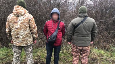 На Закарпатті затримали громадянина Молдови, який намагався незаконно перетнути кордон