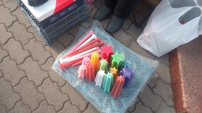 Коштують у магазинах від 30 до 300 гривень – у Житомирі подорожчали свічки Коштують у магазинах від 30 до 300 гривень – у Житомирі подорожчали свічки