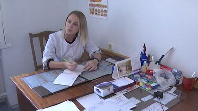 Службова квартира з ремонтом і підйомні 25000 гривень: як у Семенівці заохочували нових лікарів