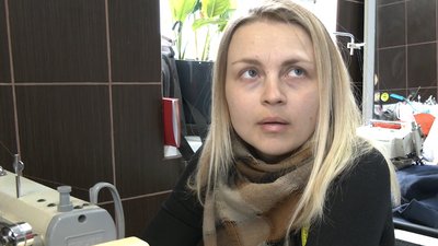 Черкаські кравчині шиють для тероборони форму із сюрпризом Черкаські кравчині шиють для тероборони форму із сюрпризом