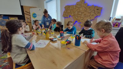 У Луцьку за кошти ЮНІСЕФ відкрили перший в Україні простір "СпівДія заради дітей" У Луцьку за кошти ЮНІСЕФ відкрили перший в Україні простір "СпівДія заради дітей"