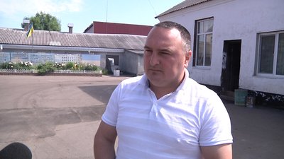 У Житомирі на вулиці Бориса Тена латали ями вздовж трамвайних колій У Житомирі на вулиці Бориса Тена латали ями вздовж трамвайних колій