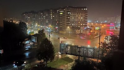 Франківськ у воді. Внаслідок дощів затопило декілька вулиць міста