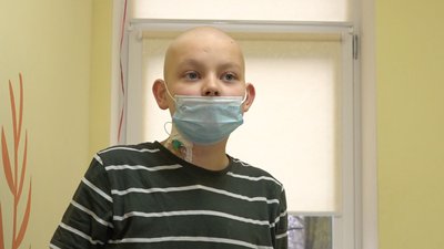 Черкащанка, що понад 20 років тому подолала рак, мотивує одужати сина Черкащанка, що понад 20 років тому подолала рак, мотивує одужати сина