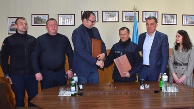 Спорядження на 26 тисяч євро: польські рятувальники допомогли тернопільським Спорядження на 26 тисяч євро: польські рятувальники допомогли тернопільським
