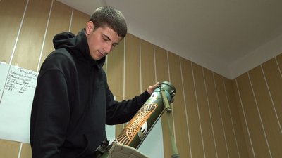 "NA POMSTU": черкаські волонтери розігрують на аукціоні трофеї з війни, щоб допомогти ЗСУ "NA POMSTU": черкаські волонтери розігрують на аукціоні трофеї з війни, щоб допомогти ЗСУ