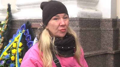 У Луцьку попрощалися з бійцем Віктором Анченком: залишилась дружина і шестеро дітей У Луцьку попрощалися з бійцем Віктором Анченком: залишилась дружина і шестеро дітей