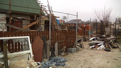 Вже відновили близько сотні будинків, зруйнованих росіянами у Житомирі Вже відновили близько сотні будинків, зруйнованих росіянами у Житомирі