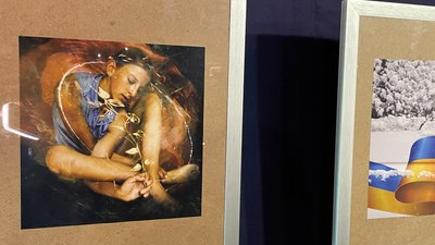 "Нескорені": у Житомирі відбулася презентація виставки сучасної символічної фотографії "Нескорені": у Житомирі відбулася презентація виставки сучасної символічної фотографії