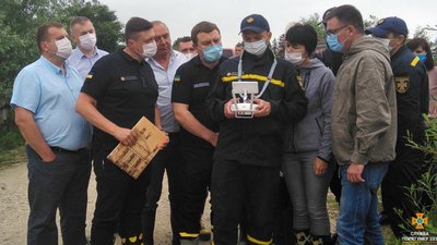 На Тернопільщині піднімається вода у Дністрі, мешканців деяких сіл евакуйовують — ДСНС На Тернопільщині піднімається вода у Дністрі, мешканців деяких сіл евакуйовують — ДСНС