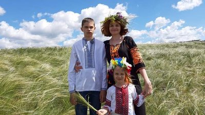 Наталя Тищук з дітьми мешкає у Хмельницькому Наталя Тищук з дітьми мешкає у Хмельницькому
