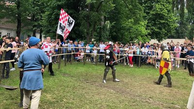 Лицарський турнір провели під час фестивалю "Dovhe Castrum Fest" на Закарпатті