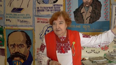 Полтавська мисткиня Зоя Коваленко 30 років вишиває портрети Шевченка
