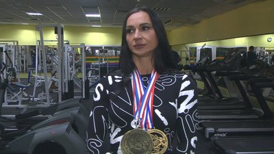"У кожного свій фронт". Запоріжанка здобула 4 "золота" на Кубку світу з бодібілдингу