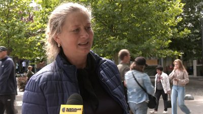 Побільше таких людей: до Луцька приїхав "Дядя Гриша" збирати кошти на ЗСУ Побільше таких людей: до Луцька приїхав "Дядя Гриша" збирати кошти на ЗСУ