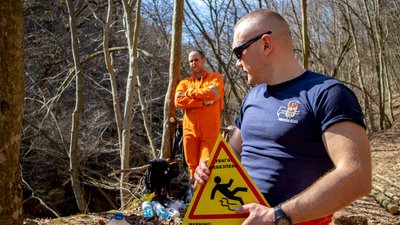 На Тернопільщині облаштували спуск біля водоспаду На Тернопільщині облаштували спуск біля водоспаду