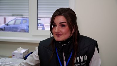 Робили аналізи крові, кардіограму, УЗД: до Киїнки приїздила бригада «Мобільні лікарі» Робили аналізи крові, кардіограму, УЗД: до Киїнки приїздила бригада «Мобільні лікарі»