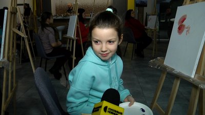 Мистецтво як ліки: для сімей військовослужбовців в Житомирі провели заняття з арттерапії Мистецтво як ліки: для сімей військовослужбовців в Житомирі провели заняття з арттерапії