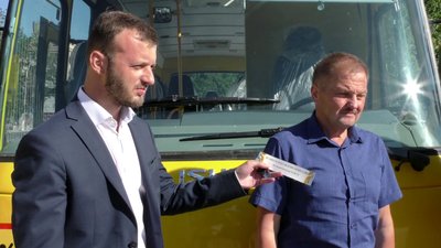Заклади освіти Херсонщини отримали 4 нові шкільні автобуси Заклади освіти Херсонщини отримали 4 нові шкільні автобуси