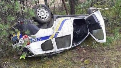 З траси злетіло та перекинулось поліцейське авто: в управлінні розповіли подробиці ДТП (ОНОВЛЕНО)