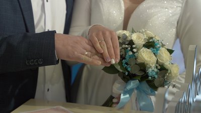 "Війна коханню не завада": в День Святого Валентина у Вінниці побрались 20 пар "Війна коханню не завада": в День Святого Валентина у Вінниці побрались 20 пар