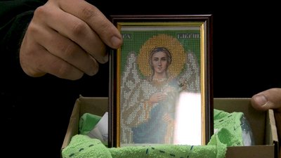 Волонтери з Черкас зібрали передачу для бійців на сході